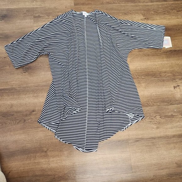 2 Lularoe Monroes - Picture 1 of 2
